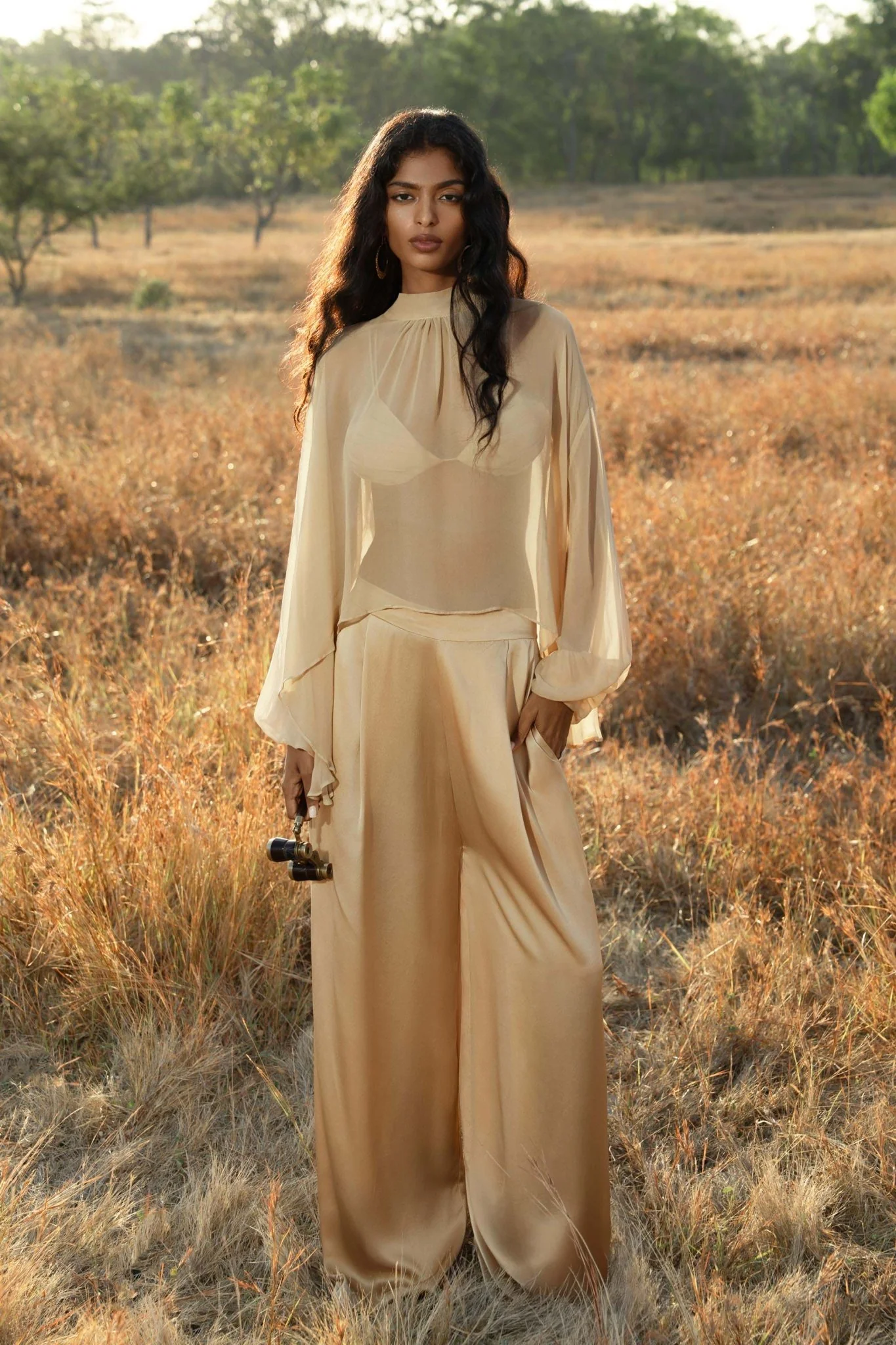 Apsara Pants Inka Gold – Pure Silk Flowy Pants - Image 5