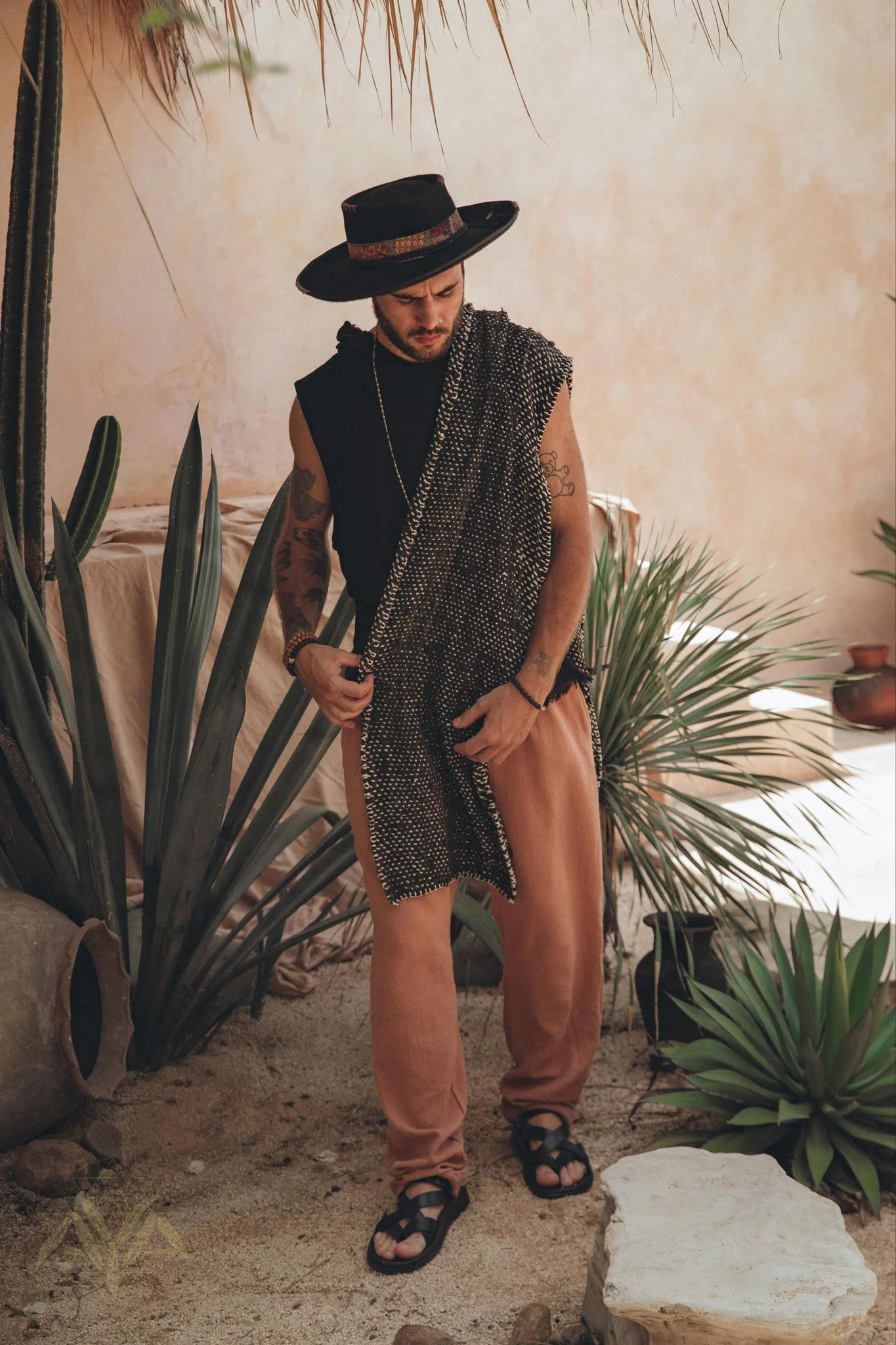 Black Handwoven Cotton Sleeveless Hoody for Men - Image 10