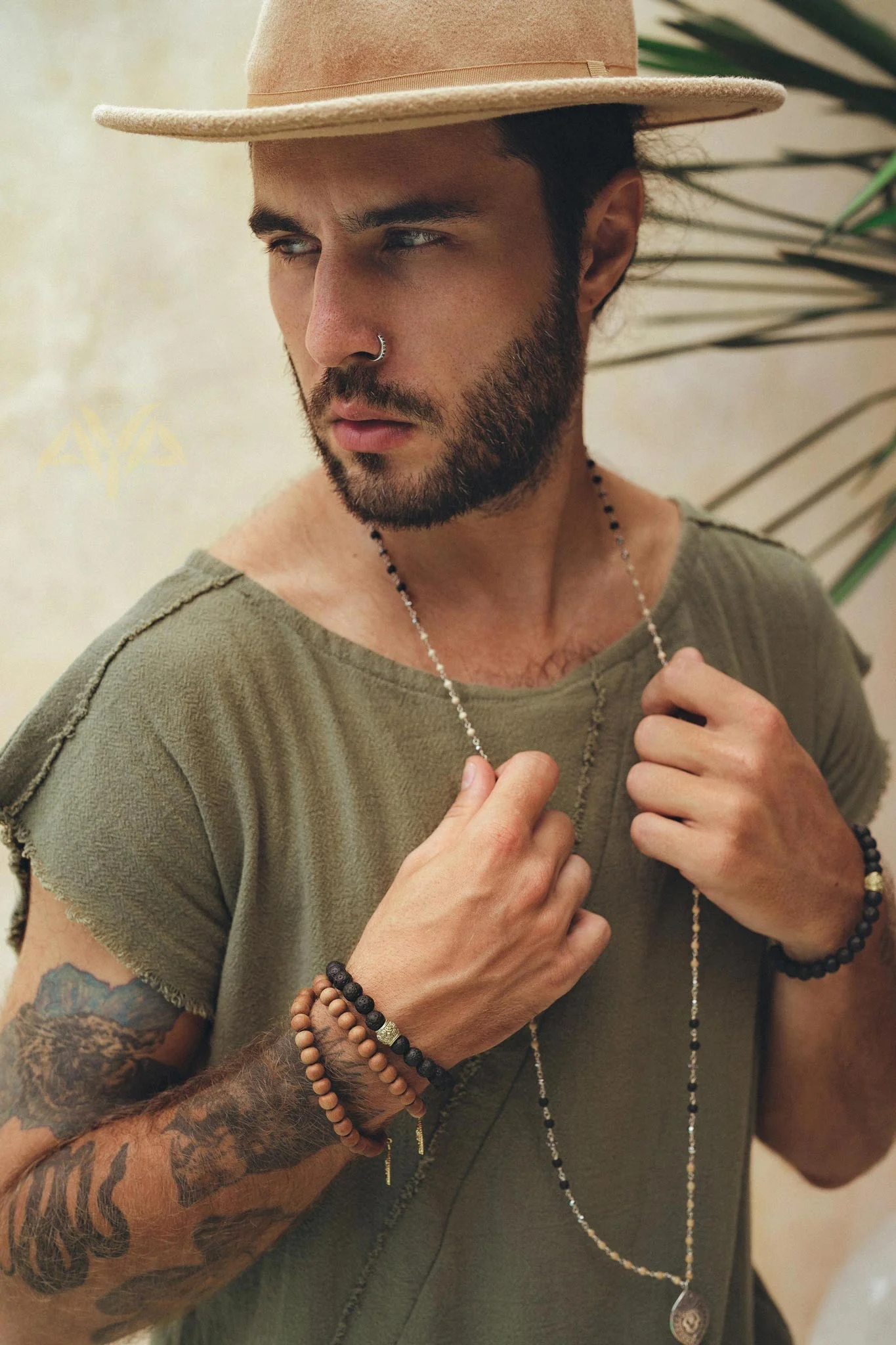 Dark Green Raw Edge Thick Cotton Top Tee for Men - Image 3