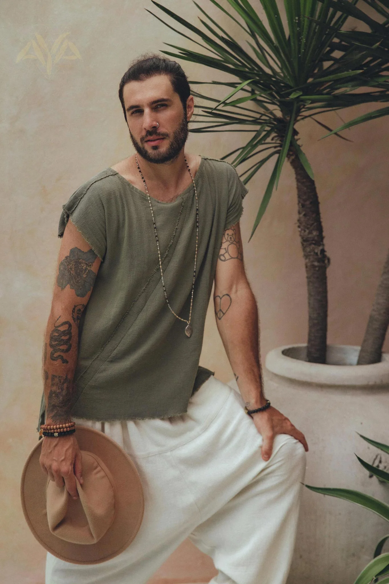 Dark Green Raw Edge Thick Cotton Top Tee for Men - Image 5