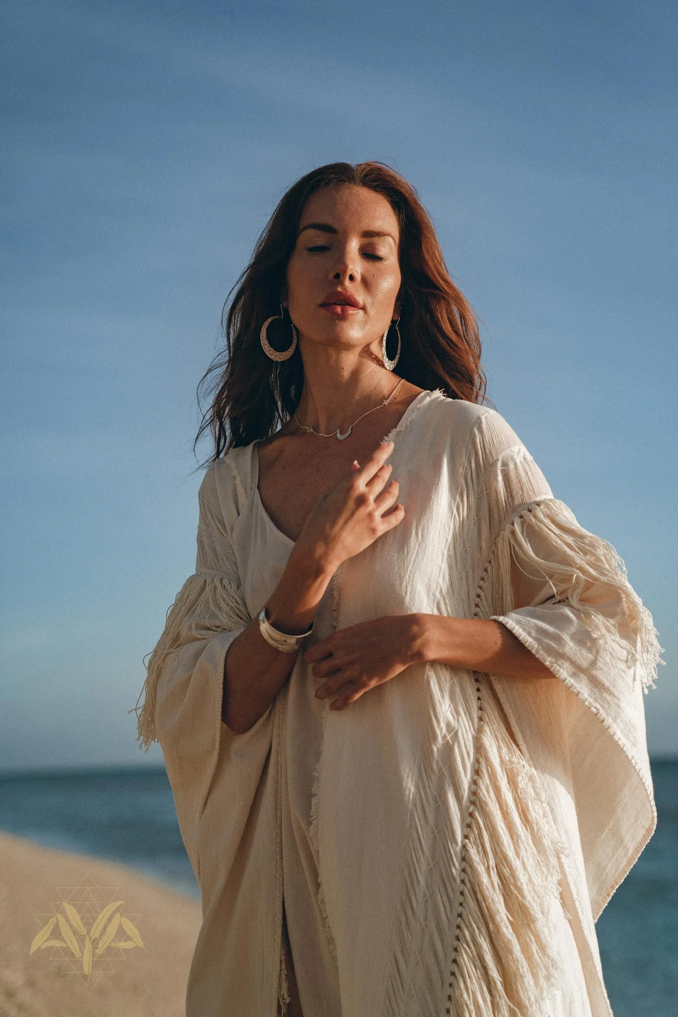Bridal Boho Cape Poncho Hand-loomed - Image 3