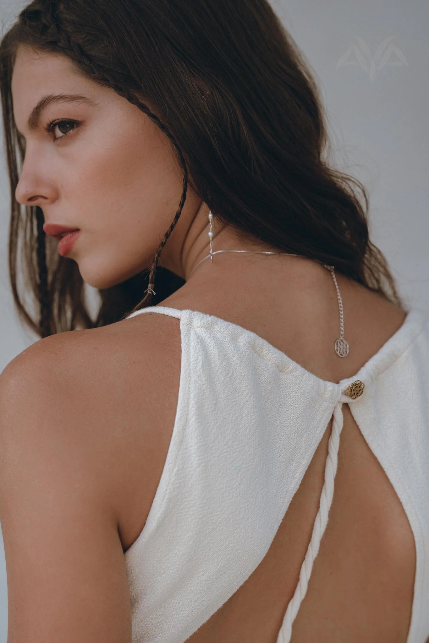 Off-White Simple Boho Wedding Dress - Image 9