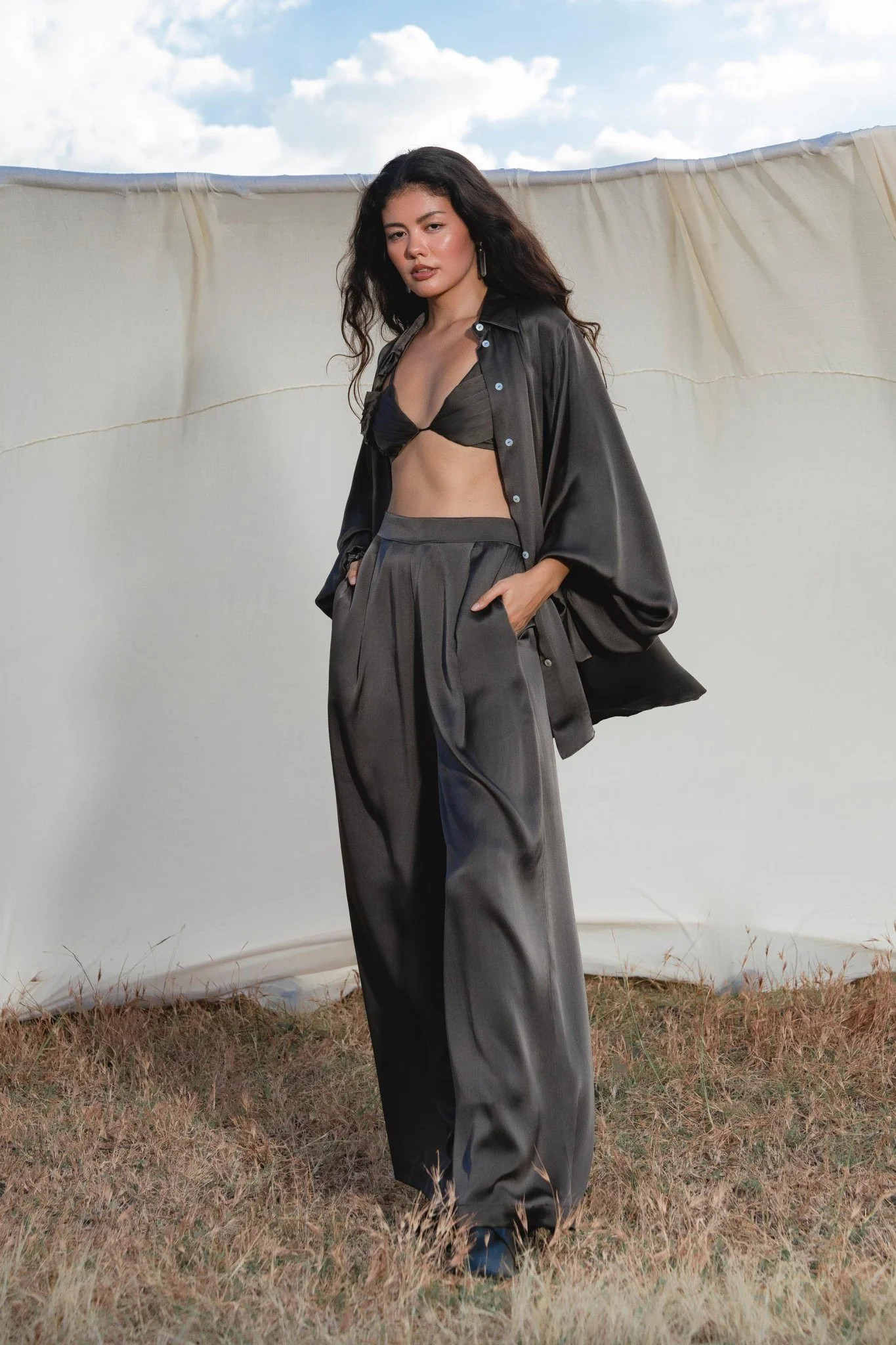 Apsara Kimono Blouse Asphalt Gray – Pure Silk Kimono - Image 6