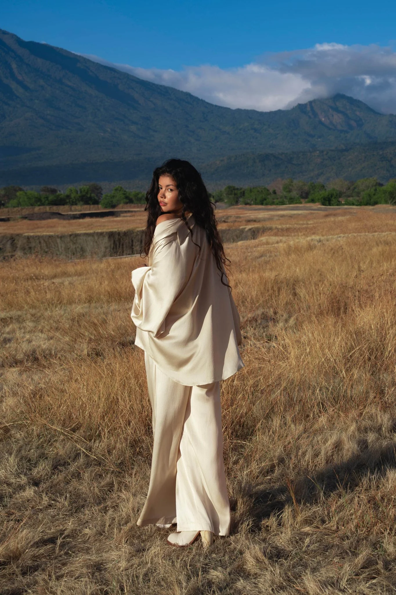 Apsara Kimono Blouse Cream – Pure Silk Kimono - Image 7